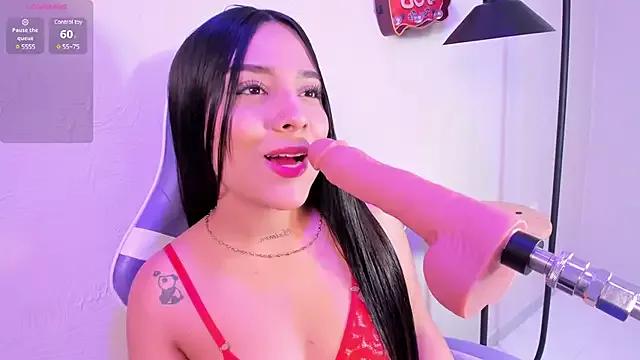 Try our girls live displays and explore the company of endless strippers, with beautiful physiques, vibrating toys and more.