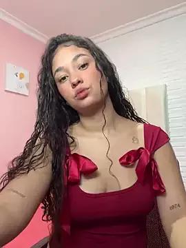 Try our girls live displays and explore the company of endless strippers, with beautiful physiques, vibrating toys and more.