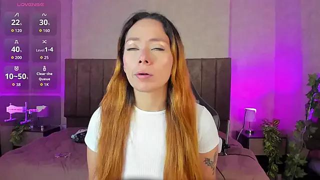 LanaMills_ from StripChat is Freechat