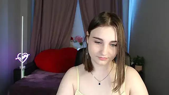 LaneyGrey from StripChat is Freechat
