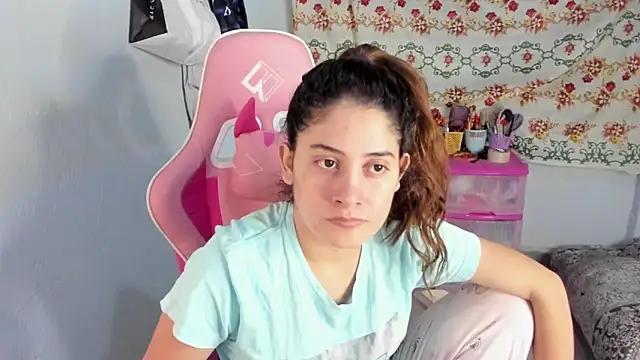 Lara_Asher from StripChat