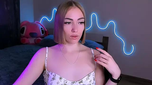 LaraKrein_lk from StripChat is Freechat