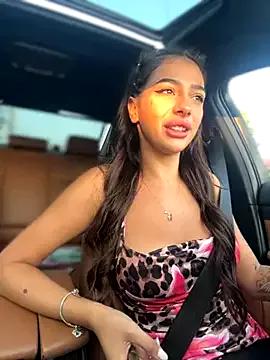 LaraVegas_ from StripChat is Freechat