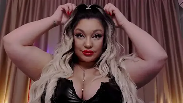 LarissaQuinn — Let's RelaXXX:P