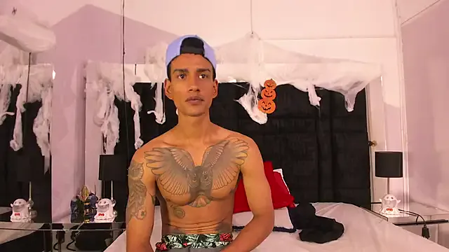 Avatar of Latin_Pleasures