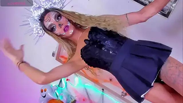 latina_sexyhorny from StripChat is Freechat