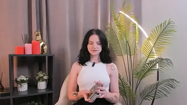 Avatar of LatinaHuguenin