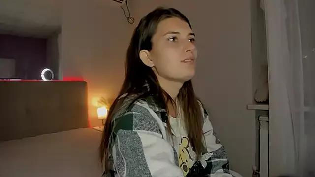 Try our girls live displays and explore the company of endless strippers, with beautiful physiques, vibrating toys and more.