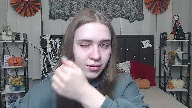 Try our girls live displays and explore the company of endless strippers, with beautiful physiques, vibrating toys and more.