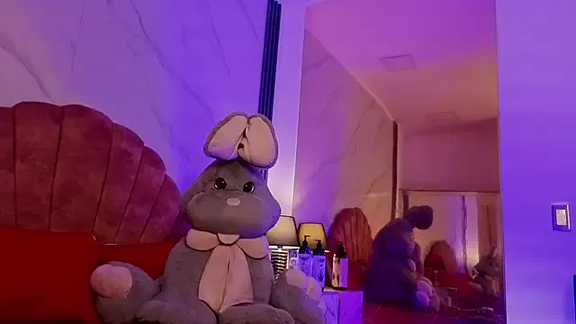 Layla_Cullen — Put ur fingers inside my hot pussy