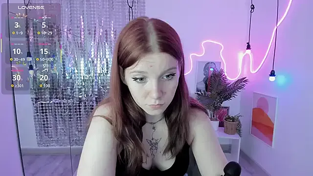 Layla_Glam — Keep my panties wet,daddy