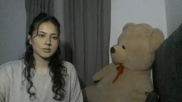 laylabliss from StripChat is Freechat