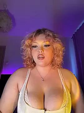 LaylaCupid from StripChat is Freechat