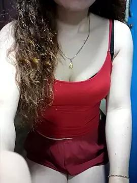 LeanaLy from StripChat is Freechat