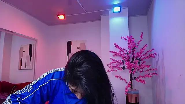 Try our girls live displays and explore the company of endless strippers, with beautiful physiques, vibrating toys and more.