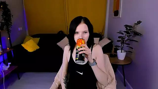 Leila_xxBaby from StripChat is Freechat