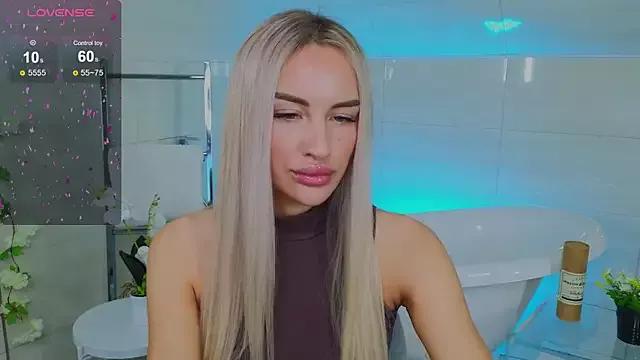 Leilalav from StripChat is Freechat