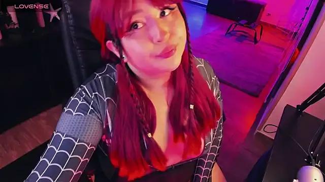 Try our girls live displays and explore the company of endless strippers, with beautiful physiques, vibrating toys and more.