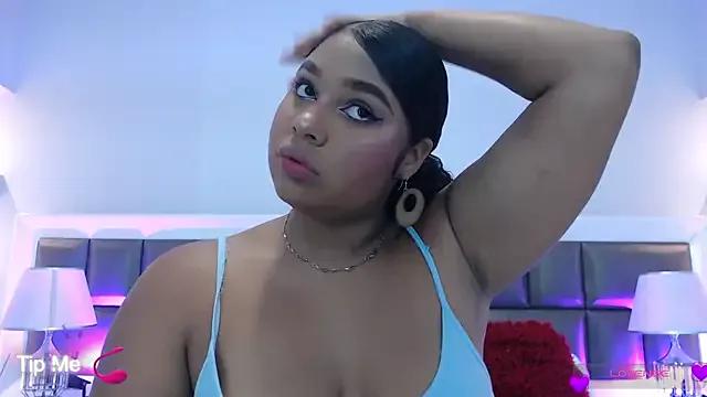 LennaEvans from StripChat is Freechat