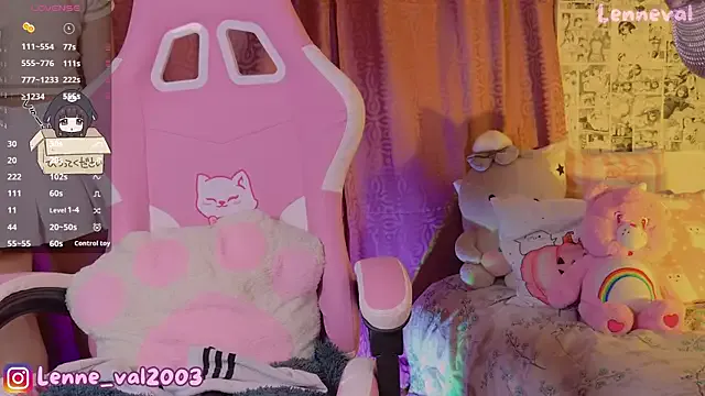 Lenneval1 — Pussy play 