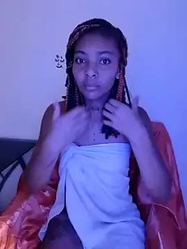 leona_sumiza — TETICAS Y CULO VRGEN  depilaci