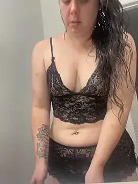 Try our girls live displays and explore the company of endless strippers, with beautiful physiques, vibrating toys and more.