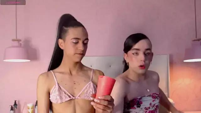 lexiiBoling from StripChat is Freechat