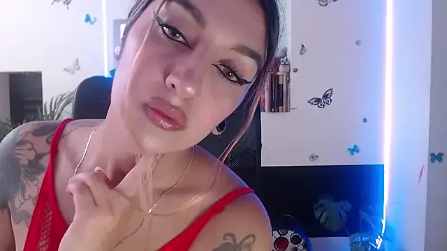 Lia-mitch — SHOW OIL IN BIKINI