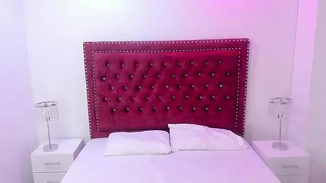 Lia_adamsss from StripChat is Freechat