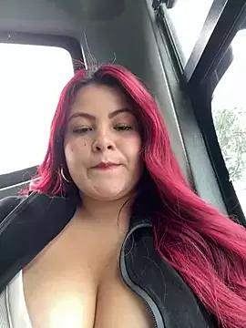 Try our girls live displays and explore the company of endless strippers, with beautiful physiques, vibrating toys and more.