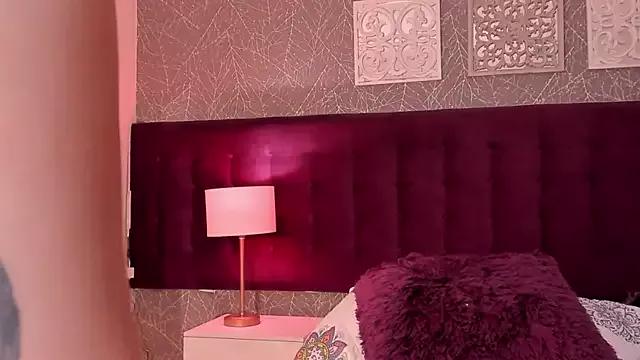 LiaCathaleya from StripChat is Freechat