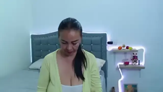 LiaDumond — Titsjob