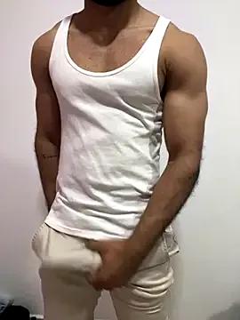 Try our girls live displays and explore the company of endless strippers, with beautiful physiques, vibrating toys and more.