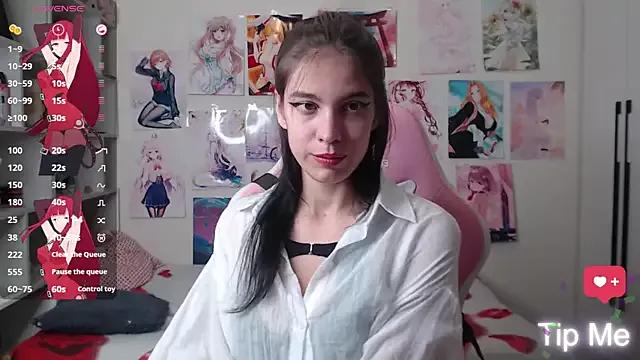 Try our girls live displays and explore the company of endless strippers, with beautiful physiques, vibrating toys and more.