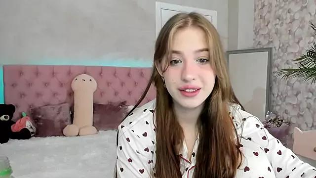 Try our girls live displays and explore the company of endless strippers, with beautiful physiques, vibrating toys and more.