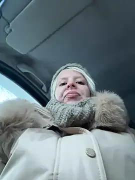 LikaCat — NAKED MASTURBATE