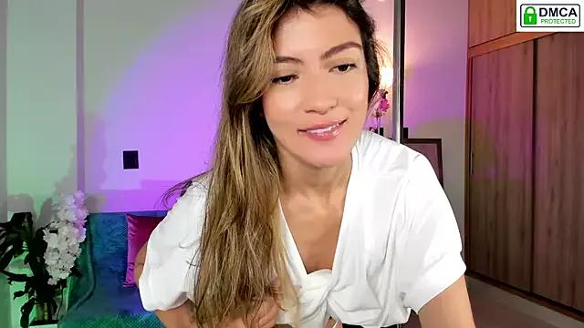 Lilabril from StripChat is Freechat