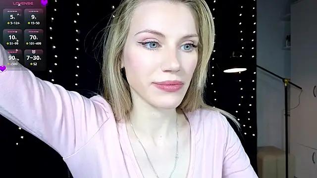 Lilianna_Just from StripChat