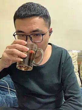 lililiwuwuwu from StripChat