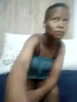 LILLYSLUTY2 — help me buy a dildo