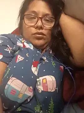 LillyStream30 webcams show profile image 