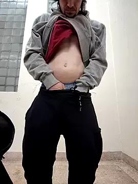 Lilsmokeshow017 from StripChat is Freechat