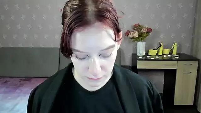 Try our girls live displays and explore the company of endless strippers, with beautiful physiques, vibrating toys and more.