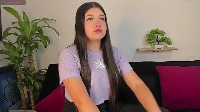 Try our girls live displays and explore the company of endless strippers, with beautiful physiques, vibrating toys and more.