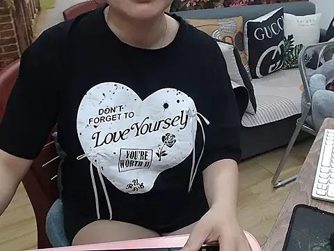 Lilya_39 from StripChat is Freechat