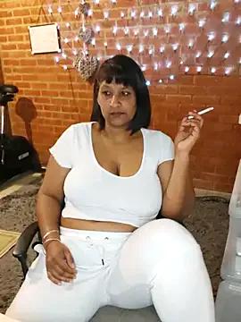 Lilybanx from StripChat