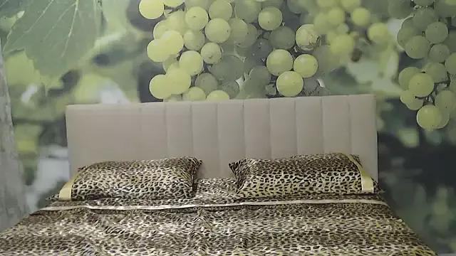 LilyHotlens from StripChat is Freechat