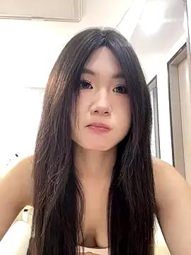 Photos of lilyxye77 from StripChat is Freechat