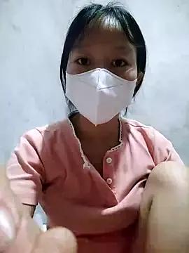 Lilyy-y from StripChat is Freechat