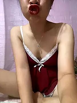 Try our girls live displays and explore the company of endless strippers, with beautiful physiques, vibrating toys and more.